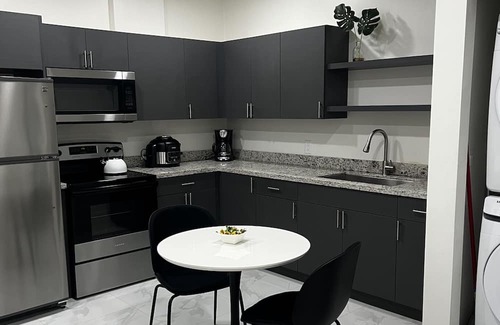 Tamiami Apartment | Hermoso Apartamento con Todas las Comodidades