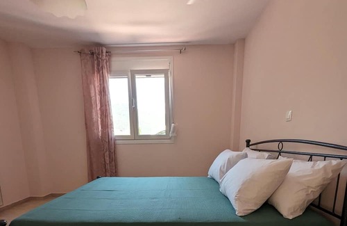 Kamena Vourla Apartment | Achilleas Rentals No2