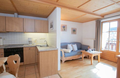 Reichersbeuern Apartment | Farm country holiday at Broslhof