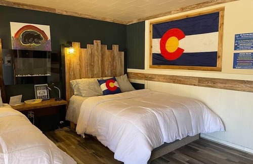 Howard House | Black Bear Lodge 5 Su