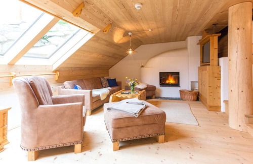 Reichenau Apartment | Almhüttenchalet Deluxe - Almdorf Seinerzeit