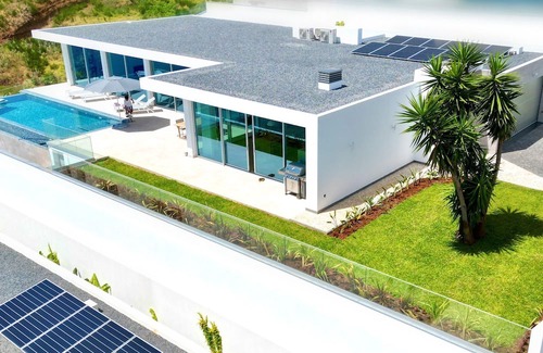 Prazeres House | Villa OceanAIR by Lovelystay