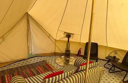 Cuddesdon House | Glamping Bell Tent 1