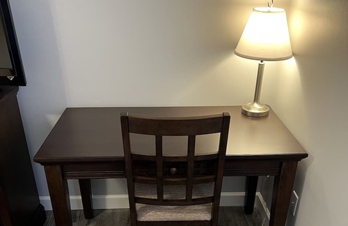 Troy Apartment | Another opening in Troy, just for you!