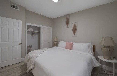 Azalea Park House | Cozy 2 bedroom home in Orlando