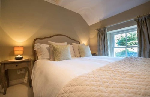 Alstonfield Cottage | Duck Cottage Milldale Alstonefield Peak District