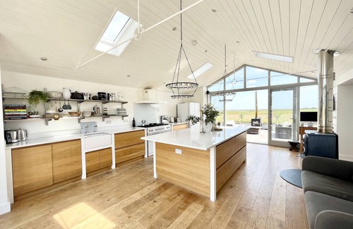 Wells-next-the-Sea House | STAY BY THE SEA- superb Norfolk coastal home in Wells-next-the-sea