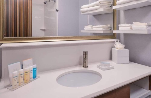 Highland House | Sports, shopping, and concerts in Denver!