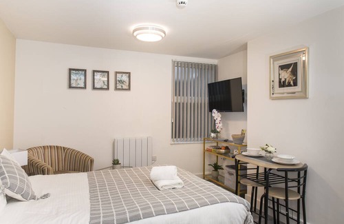 Preston Apartment | Charming Studio Flat Preston