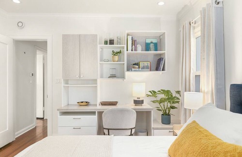 Belmont Shore House | Belmont Shore Retreat - Block from Beach