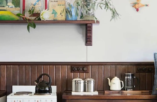 Rosa Brook Cottage | Moonrise Cottage