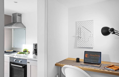 Barnstaple House | Gloster Town House gorgeous family home Barnstaple
