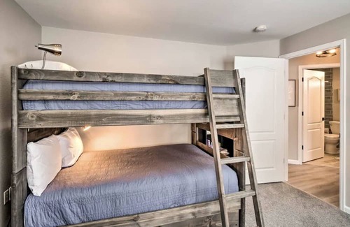 Frisco Condo | Frisco retreat steps to the lake and bike path, close to everything!
