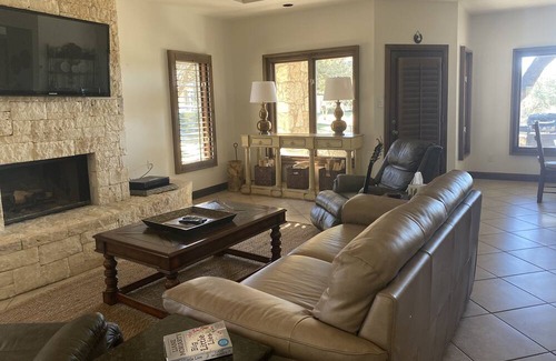 Barton Creek Lakeside Cottage | Hill Country Cottage retreat w/ cool Sunsets. Quiet Refreshment for the Soul.
