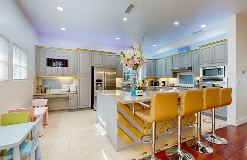 Anaheim Colony Historic District House | Centrally located home with private patio, updated interior, fireplaces, & W/D