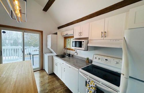 Le Haut-Saint-Francois Regional County Municipality House | Monty Chalet,8 pers et spa