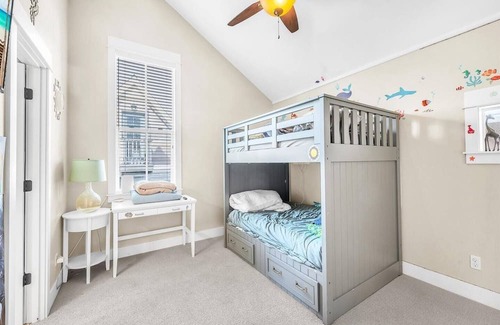 Olivia Beach House | Olivia Beach Ms. B Haven -2B/2.5