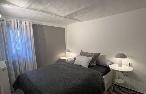 Minden Apartment | Ferienwohnung - Kleine Flora - Direkt am Wunderschönen Wiehengebirge