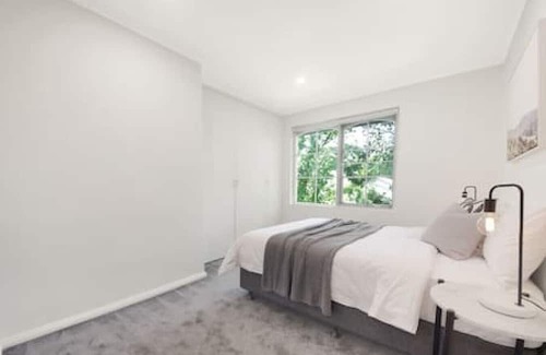 Malvern East Apartment | The Malvern East Treetop Escape