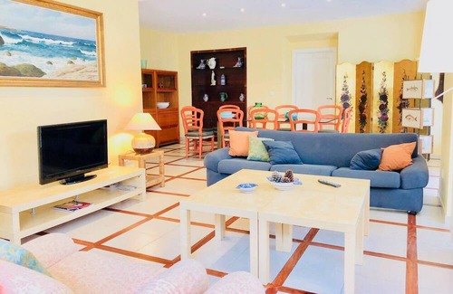 Covas House | The Cliffs - Covas Seabreeze Cottage