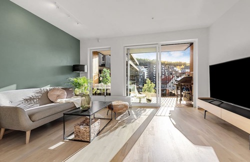 Toyen Apartment | Spacious Apartment With two Bedrooms Near the City Centre
