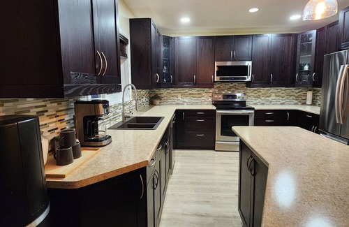 Lac du Bonnet Cabin | A golfers dream just a few yards from the 8th hole. Pet friendly !