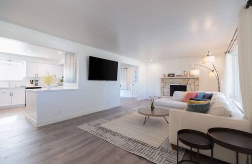Cottonwood Heights House | Prvt Hot Tub, Close to Resorts!