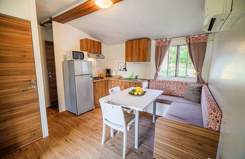 Terme Catez House | Three Bedroom Mobile Home with Lake View (owner 2)