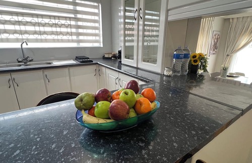 Manzini House | Homely, Spacious, Comfy beds, pillows & crisp linen, coffee, private & secure.
