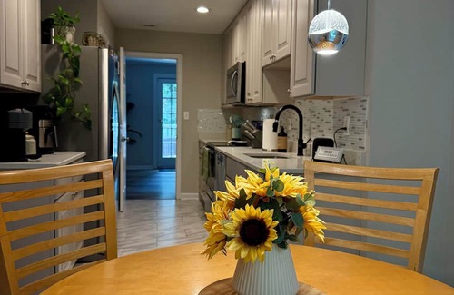 Calverton House | 3-bedroom townhome in serene Silver Spring with AC