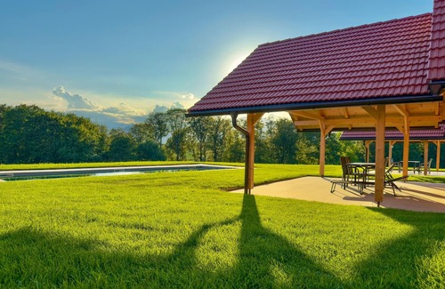 Rassach House | Chalet mit gemeinsamen Pool