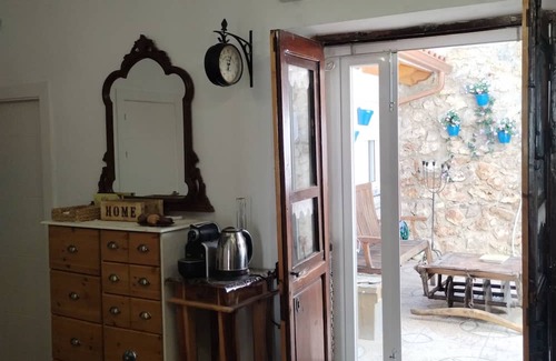 Arenas del Rey House | Casa rural con encanto rodeado de Naturaleza