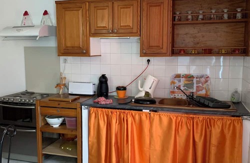Montmorillon House | The little house