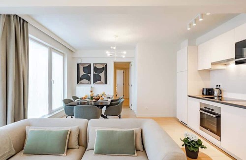 Plasky Apartment | 3BR NATO & EU Apartment - FreeLuggage Room