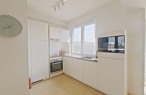 Plasky Apartment | 2BR NATO & EU Apartment - FreeLuggage Room