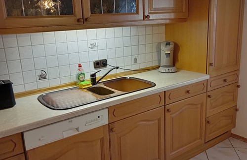 Windorf Apartment | Cozy and large vacation apartment on the Nömerberg