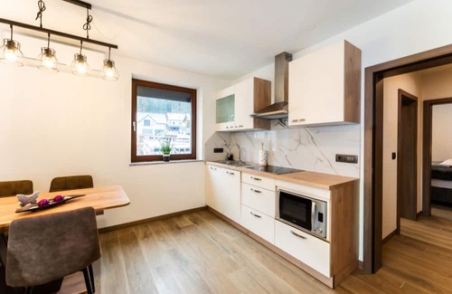 Skofja Loka Apartment | Vila Hrastnica 2 Cool apartment with AC in charming Škofja Loka