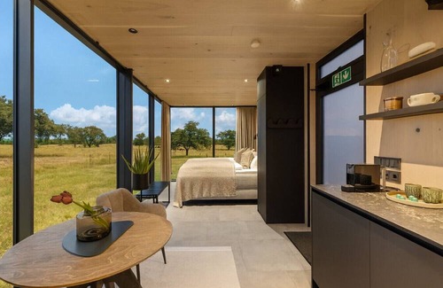 Myra Cabin | Mirror House in the North Texas Hill Country