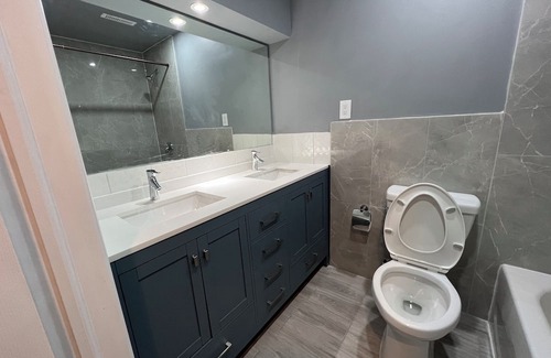 Colborne House | Spacious 4-Bedroom Retreat Near Presqu'ile Park