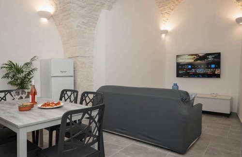 Old Town Cisternino Apartment | Domus Isola | Cisternino