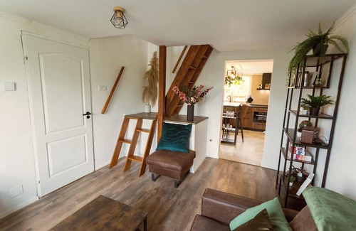 Hajduszoboszlo House | Luxury vacation home with hot tub and garden. Rural location - Pet friendly!