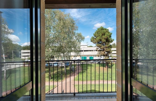 Lonate Pozzolo Apartment | Apartment '5' with Shared Garden, Balcony and Wi-Fi
