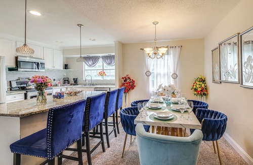 Oxon Hill-Glassmanor House | 7 Mi to National Harbor: Pet-Friendly Family Home