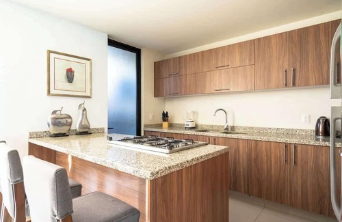 Tlajomulco de Zuniga House | Family Residencia Galicia