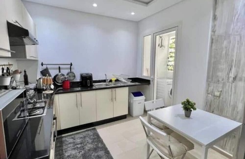 Quartier Des Orangers Apartment | apartment Premium 2-Bedroom – Corniche Seaside