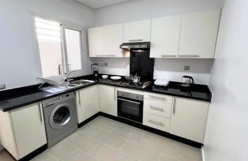 Quartier Des Orangers Apartment | Apartment in Rabat with Jacuzzi, Close to the Sea & La Corniche