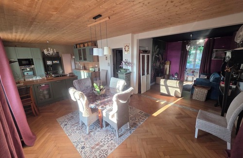 Maiche Apartment | 1 to 4 pers. apartment, 2 steps from the town, quiet area on the edge of the forest