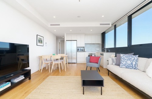 Turner Apartment | NEW TO VRBO: Bright 1BR Apartment with Stunning Views
