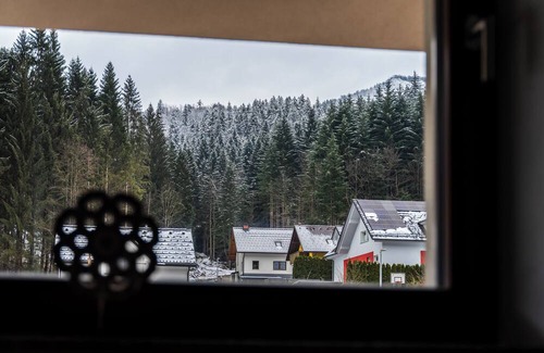 Skofja Loka Apartment | Vila Hrastnica 3 Apartma Princ famaly friendly near Škofja Loka