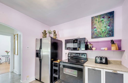 Lebanon House | Bourbon Trail Fun: Dtwn Lebanon Home w/Game Room